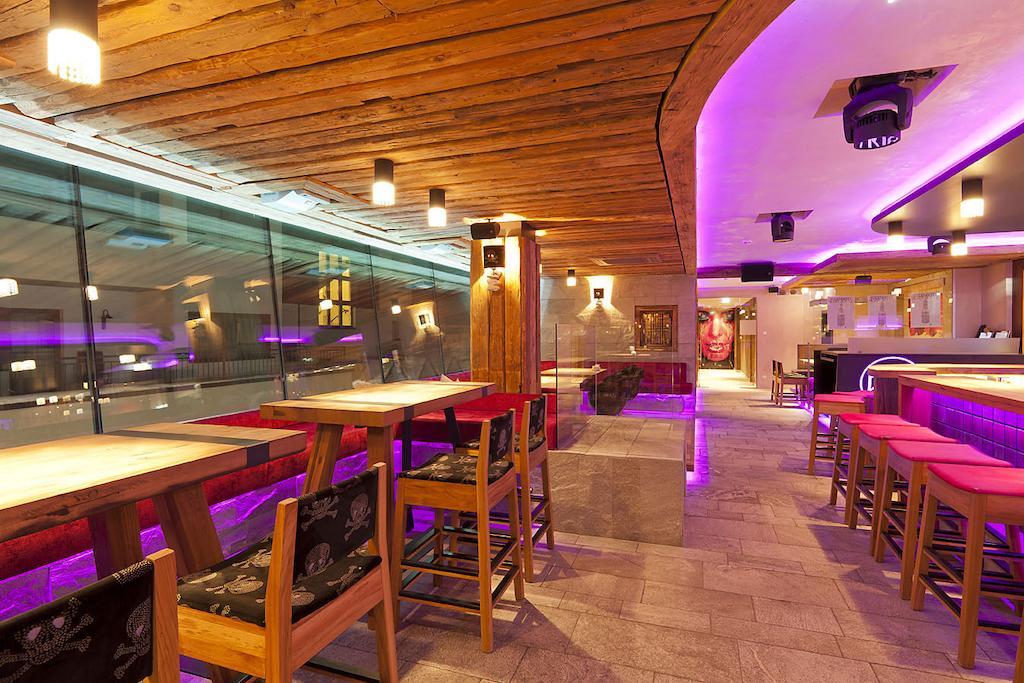 Harakiri Partyhouse Hotel Mayrhofen Luaran gambar